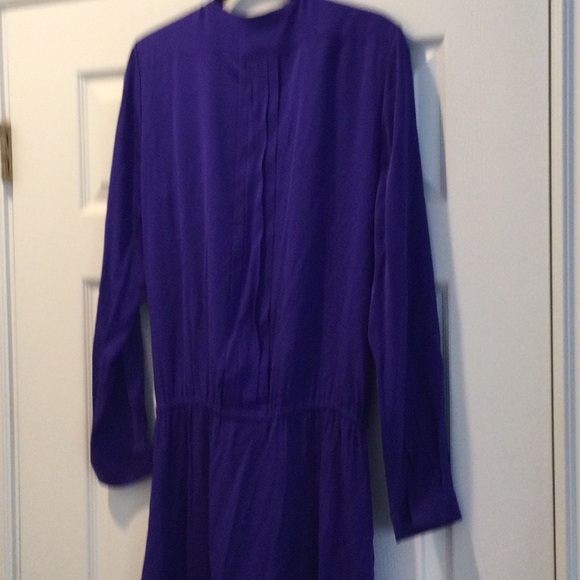 Diane von Furstenberg satin mini dress with pleating detail on the front - Picture 5 of 5